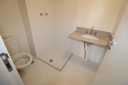 Apartamento à venda com 56m², 2 quartos e 1 vagaQuarto 2 - Banheiro