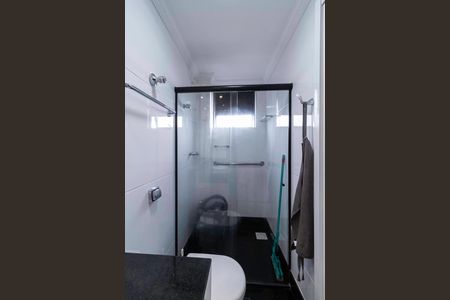 Apartamento à venda com 171m², 4 quartos e 3 vagas Apartamento à venda com 171m², 4 quartos e 3 vagasBanheiro social e da Semi suíte