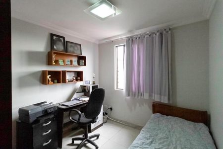 Apartamento à venda com 171m², 4 quartos e 3 vagas Apartamento à venda com 171m², 4 quartos e 3 vagasQuarto