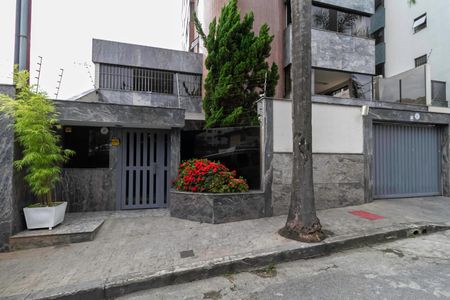 Apartamento à venda com 171m², 4 quartos e 3 vagas Apartamento à venda com 171m², 4 quartos e 3 vagasFachada