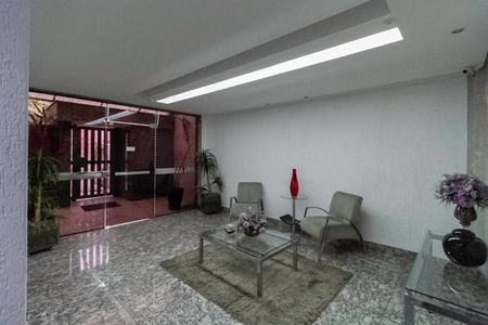 Apartamento à venda com 171m², 4 quartos e 3 vagas Apartamento à venda com 171m², 4 quartos e 3 vagasHall social