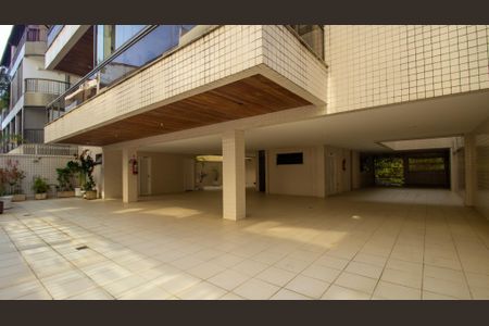 Apartamento para alugar com 75m², 2 quartos e 2 vagas Apartamento para alugar com 75m², 2 quartos e 2 vagasÁrea Comum