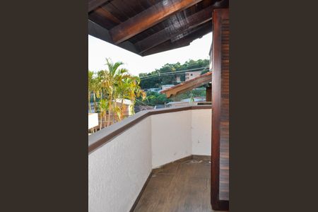 Casa de condomínio à venda com 146m², 3 quartos e 1 vaga Casa de condomínio à venda com 146m², 3 quartos e 1 vagaVaranda do Quarto
