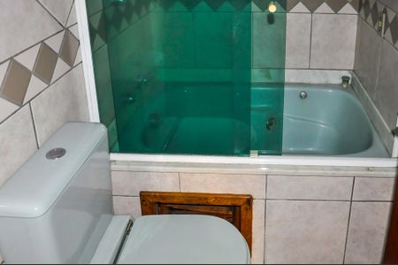 Casa de condomínio à venda com 146m², 3 quartos e 1 vaga Casa de condomínio à venda com 146m², 3 quartos e 1 vagaBanheiro