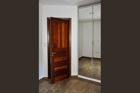 Casa de condomínio à venda com 146m², 3 quartos e 1 vaga Casa de condomínio à venda com 146m², 3 quartos e 1 vagaQuarto 2