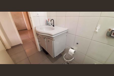 Apartamento à venda com 60m², 2 quartos e 1 vaga Apartamento à venda com 60m², 2 quartos e 1 vagaBanheiro