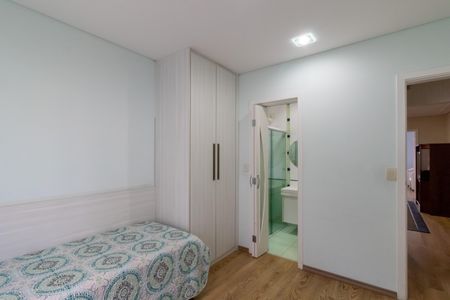 Casa à venda com 430m², 4 quartos e 4 vagasSuíte 3