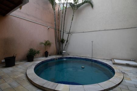 Casa à venda com 430m², 4 quartos e 4 vagasArea Externa