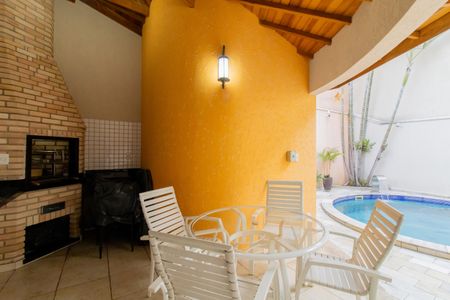 Casa à venda com 430m², 4 quartos e 4 vagasArea Externa