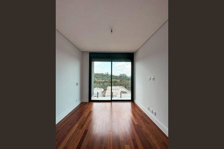 Casa de condomínio à venda com 604m², 4 quartos e 6 vagas