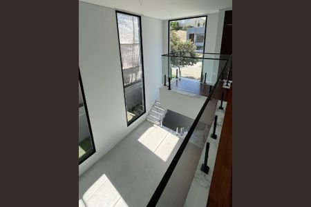 Casa de condomínio à venda com 604m², 4 quartos e 6 vagas