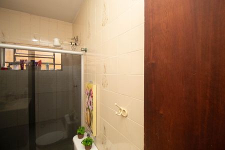 Casa à venda com 100m², 3 quartos e 1 vagaBanheiro