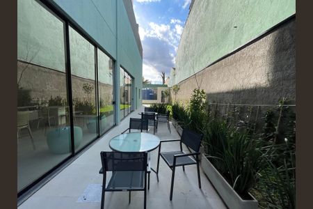 Apartamento à venda com 37m², 2 quartos e sem vaga Apartamento à venda com 37m², 2 quartos e sem vagaÁrea comum