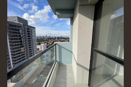 Apartamento à venda com 37m², 2 quartos e sem vaga Apartamento à venda com 37m², 2 quartos e sem vagaVaranda