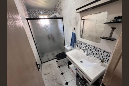 Casa à venda com 100m², 3 quartos e 1 vaga Casa à venda com 100m², 3 quartos e 1 vagaBanheiro Social