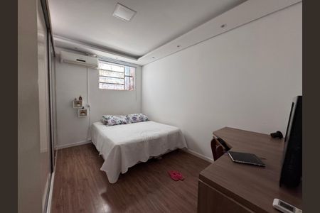 Casa à venda com 100m², 3 quartos e 1 vaga Casa à venda com 100m², 3 quartos e 1 vagaQuarto 3