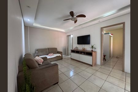 Casa à venda com 100m², 3 quartos e 1 vaga Casa à venda com 100m², 3 quartos e 1 vagaSala
