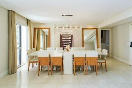 Apartamento à venda com 315m², 4 quartos e 5 vagas