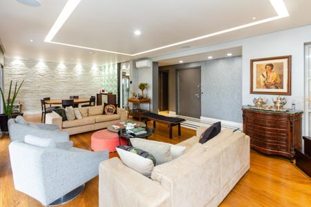 Apartamento à venda com 275m², 3 quartos e 4 vagasSala