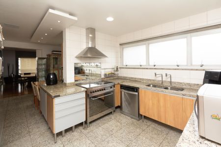 Apartamento à venda com 275m², 3 quartos e 4 vagasCozinha