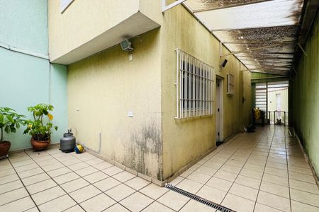 Casa à venda com 125m², 2 quartos e 3 vagas Casa à venda com 125m², 2 quartos e 3 vagasÁrea externa