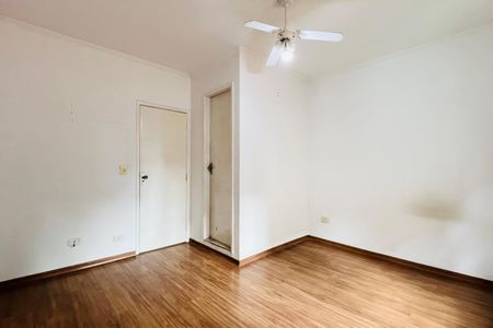Casa à venda com 125m², 2 quartos e 3 vagas Casa à venda com 125m², 2 quartos e 3 vagasSuíte