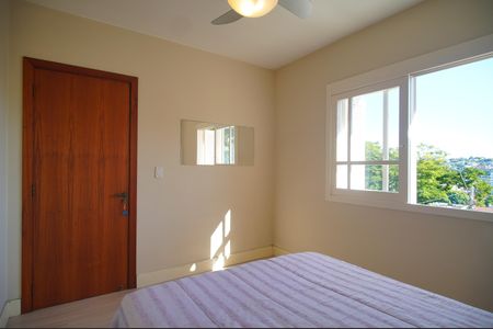 Casa à venda com 200m², 3 quartos e 2 vagasQuarto 1