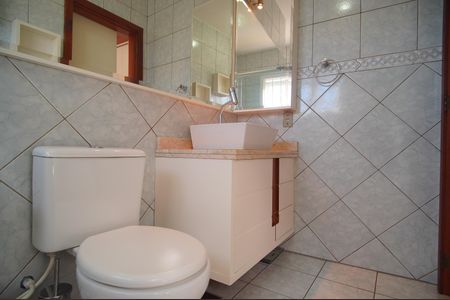 Casa à venda com 200m², 3 quartos e 2 vagasBanheiro da Suíte