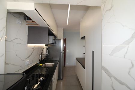 Apartamento à venda com 56m², 2 quartos e 2 vagasCozinha