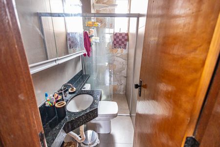 Apartamento à venda com 71m², 3 quartos e 1 vaga Apartamento à venda com 71m², 3 quartos e 1 vagaBanheiro