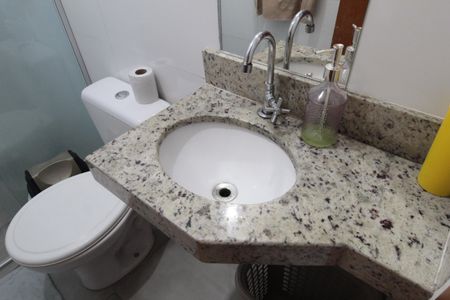 Apartamento à venda com 75m², 3 quartos e 1 vagaBanheiro da Suite