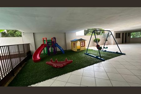 Apartamento à venda com 136m², 3 quartos e 3 vagasÁrea comum - Playground