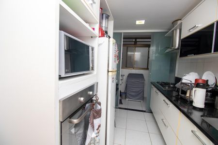 Apartamento à venda com 136m², 3 quartos e 3 vagasCozinha