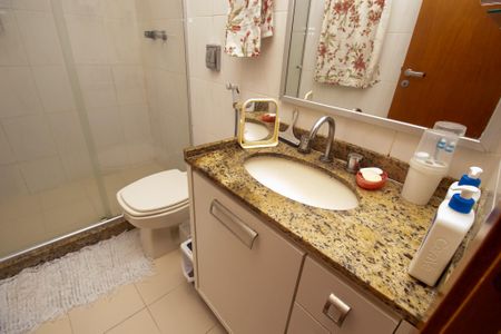 Apartamento à venda com 136m², 3 quartos e 3 vagasBanheiro social