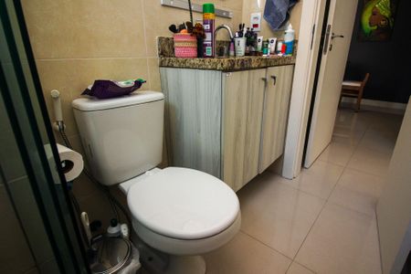 Apartamento à venda com 65m², 2 quartos e 1 vagaBanheiro da Suíte