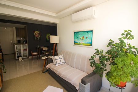 Apartamento à venda com 65m², 2 quartos e 1 vagaSala