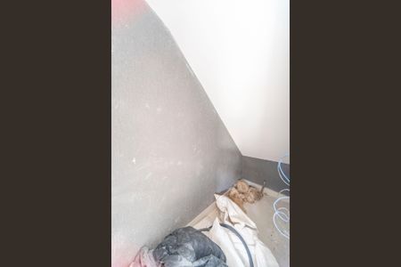 Casa à venda com 110m², 2 quartos e 2 vagas Casa à venda com 110m², 2 quartos e 2 vagasÁrea Para banheiro da garagem