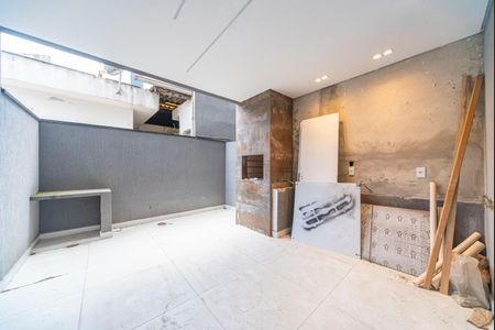 Casa à venda com 110m², 2 quartos e 2 vagas Casa à venda com 110m², 2 quartos e 2 vagasÁrea de Serviço e Área Gourmet