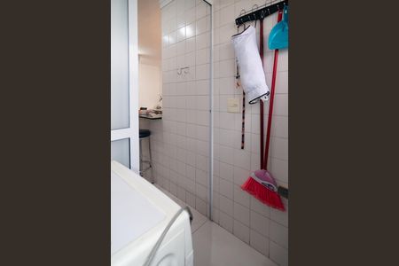 Apartamento à venda com 64m², 3 quartos e 1 vagaÁrea de Serviço