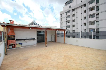 Apartamento à venda com 241m², 5 quartos e 4 vagasCobertura / Sala - varanda