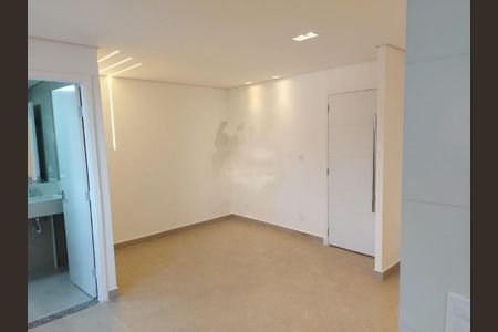 Apartamento à venda com 34m², 1 quarto e 1 vaga