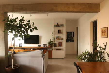 Apartamento para alugar com 95m², 2 quartos e 1 vagaSala