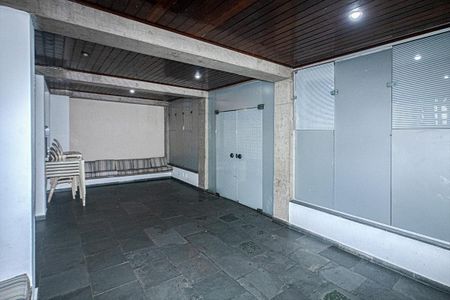 Apartamento à venda com 65m², 2 quartos e 1 vaga Apartamento à venda com 65m², 2 quartos e 1 vagaÁrea comum - Salão de festas4