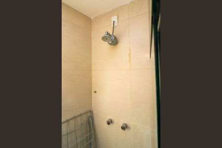 Casa à venda com 400m², 4 quartos e 3 vagas Casa à venda com 400m², 4 quartos e 3 vagasBanheiro Social 2
