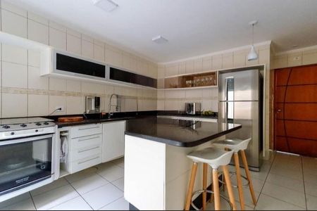 Casa à venda com 250m², 3 quartos e 2 vagasFoto 19