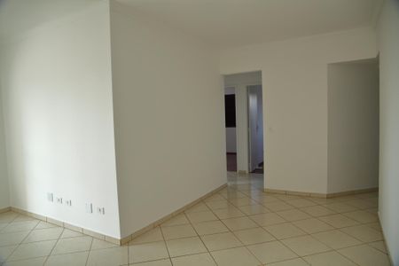 Apartamento à venda com 72m², 3 quartos e 2 vagasSala