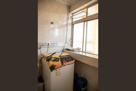 Apartamento à venda com 67m², 2 quartos e 1 vagaÁrea de Serviço