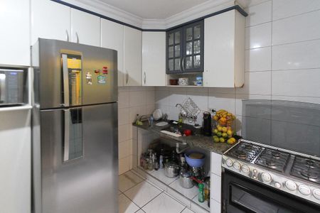 Casa à venda com 400m², 3 quartos e 2 vagas Casa à venda com 400m², 3 quartos e 2 vagasCozinha