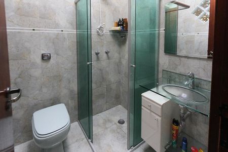 Casa à venda com 400m², 3 quartos e 2 vagas Casa à venda com 400m², 3 quartos e 2 vagasBanheiro