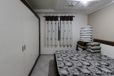 Casa à venda com 400m², 3 quartos e 2 vagas Casa à venda com 400m², 3 quartos e 2 vagasSuite